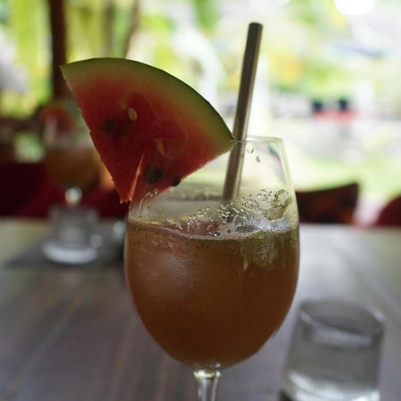 Red Coconut Villa Bentota Eksteriør bilde